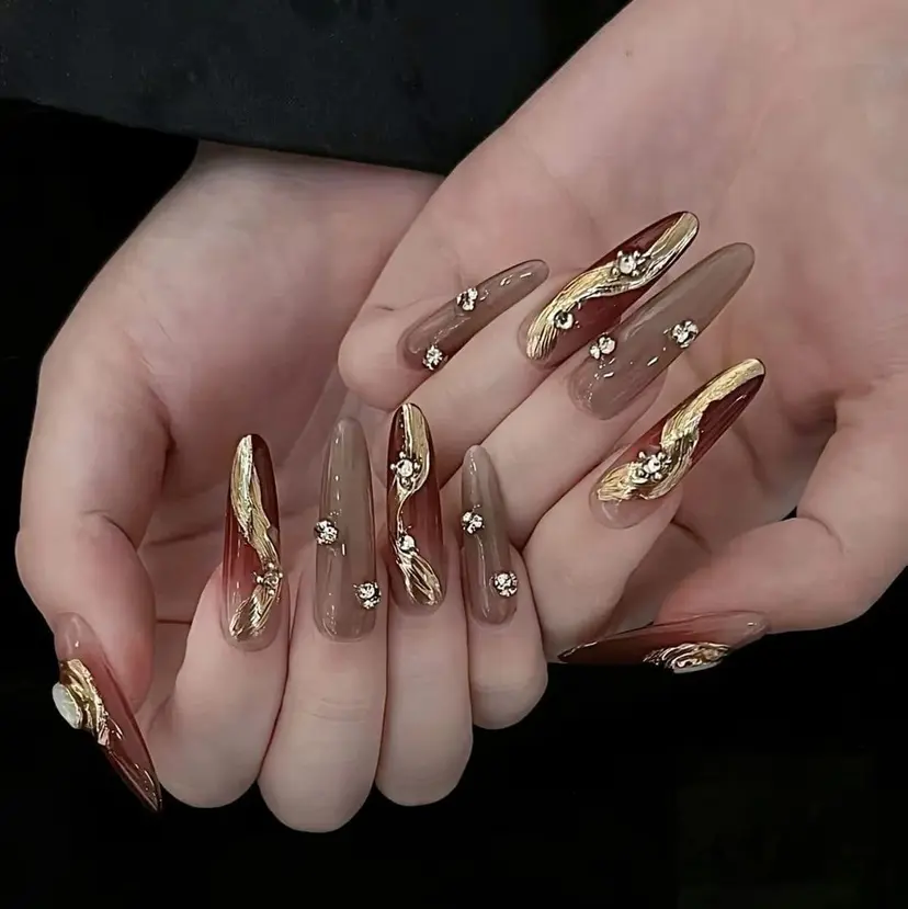 Nails 168 ネイルズイロハの掲載