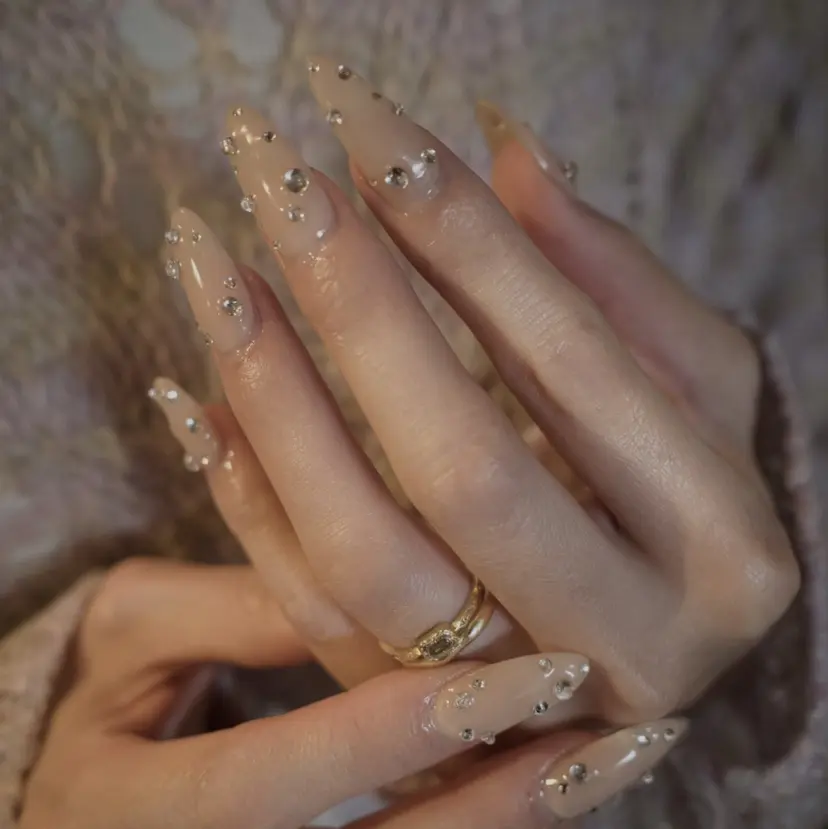 ワンホン／ニュアンス Ayanoの掲載