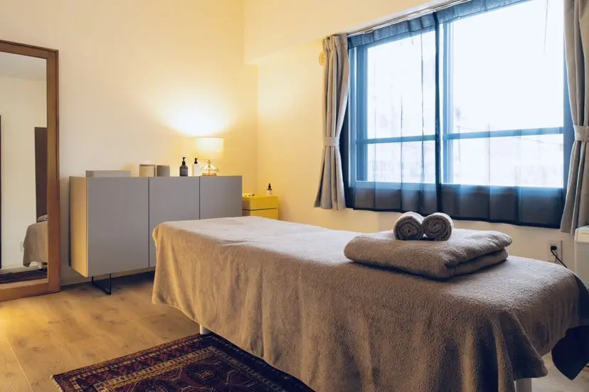 ドライヘッドスパ⭐️ 小顔矯正美容鍼✨やすの掲載