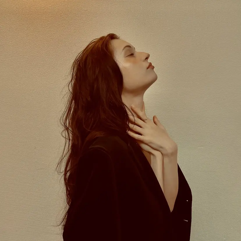 ®️レイヤー/透明感 カラー/星野六三四の掲載