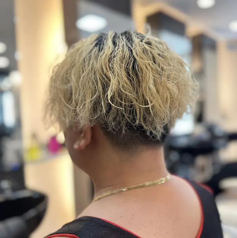 メンズカット専門 パーマモデル探し中の掲載