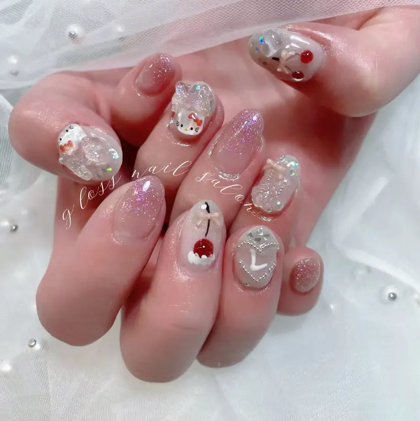 りこ💕 gloss nailの掲載