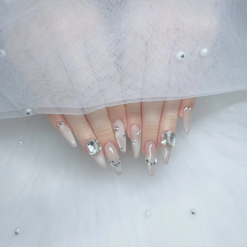 Miki 本町駅｜💅‎🤍の掲載