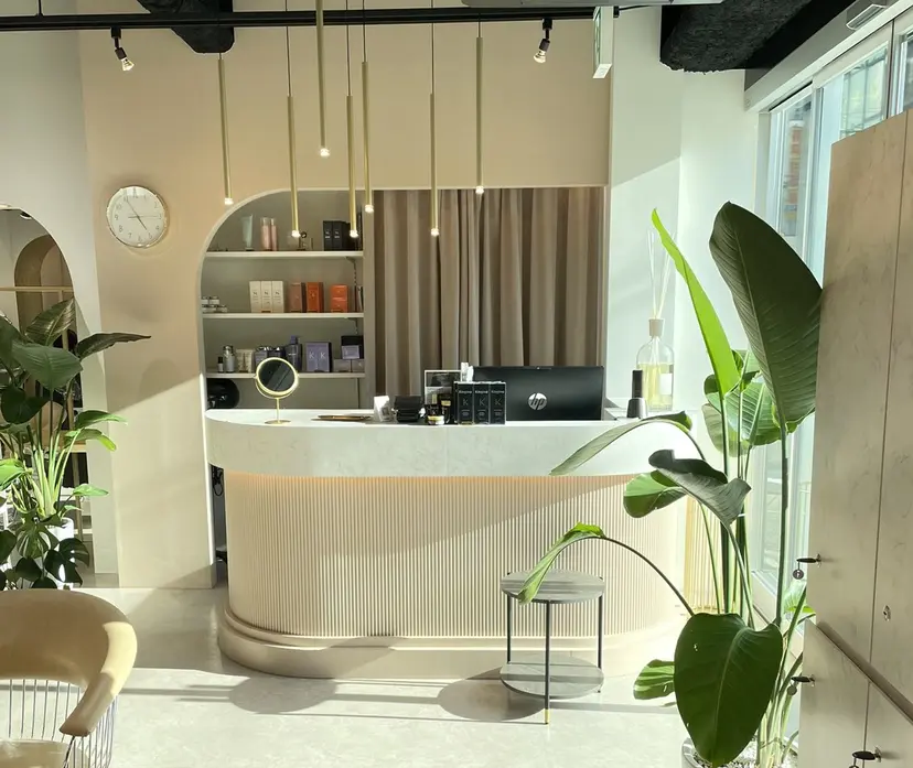 moeka レイヤー /艶カラー/韓国の掲載