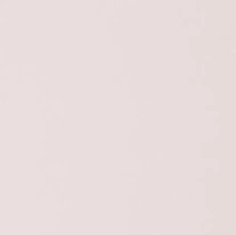 透明感ベージュカラー yumekaの掲載