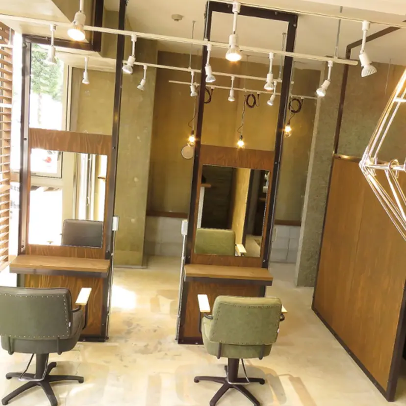 山下 奈々美の掲載