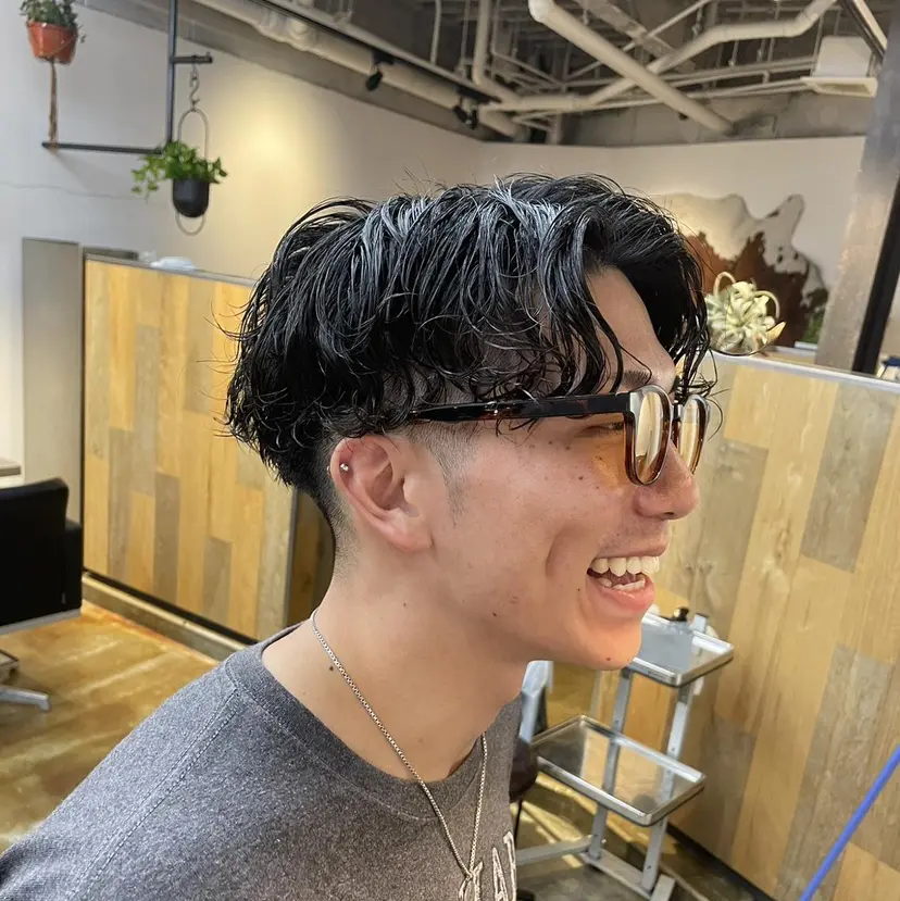 まな カラー、メンズパーマの掲載