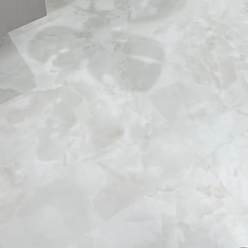 LAVISH nailの掲載