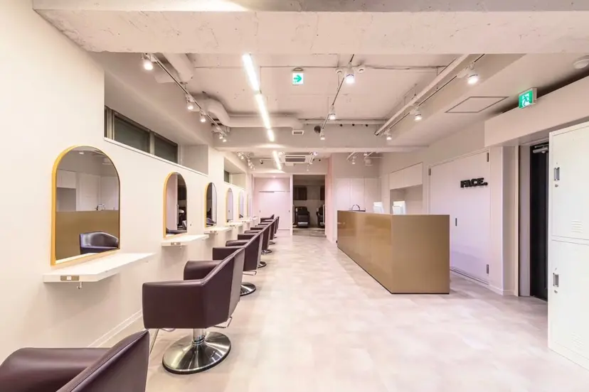 横浜/暖色/ブラウン /Airu☘️の掲載