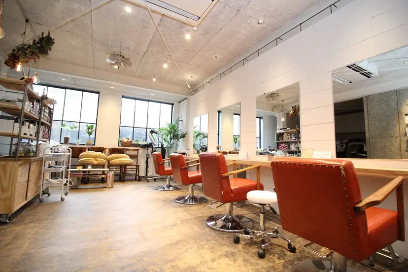 竹内梓／パーマ ／ハイトーンの掲載