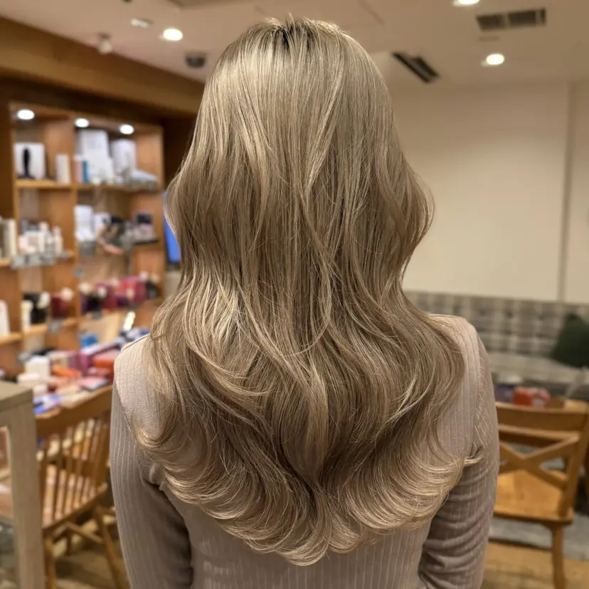 パーマ／似合わせヘア 嶋 彩芽の掲載