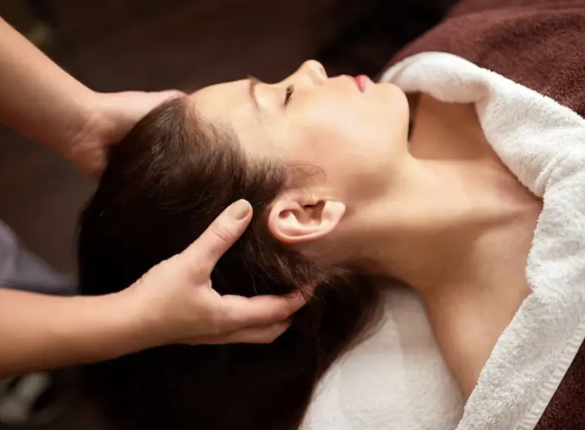 小顔矯正とよもぎ蒸し URU.【ウル】の掲載