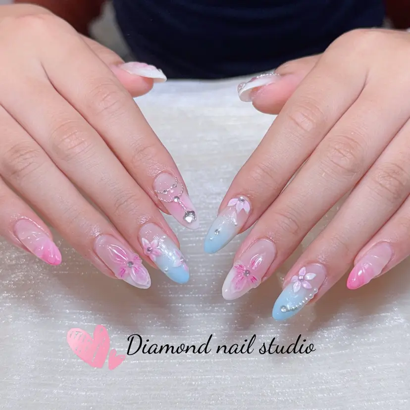 DIAMOND NailStudioの掲載