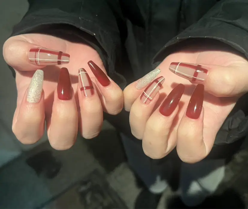 長谷川 奈緒美の掲載