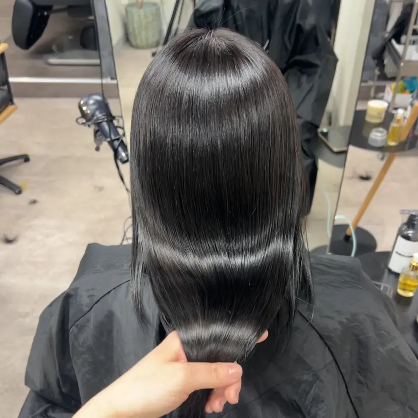 艶ありブラウンカラー 🤎透明感あゆみの掲載