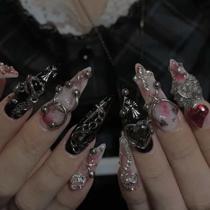 NOLIMIT AYUMIの掲載