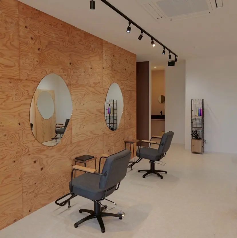 Ecre hair SARAの掲載