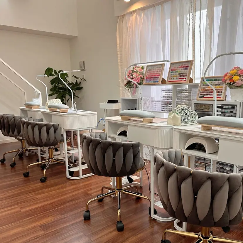 The Nail & Eye Lashの掲載