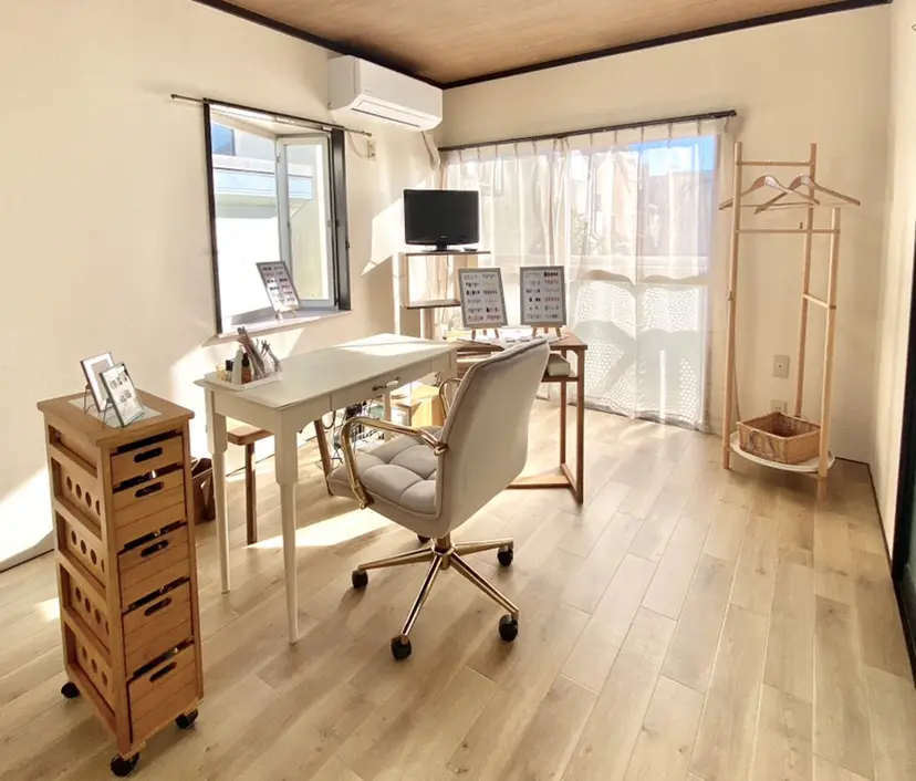 ネイルサロン 春の掲載