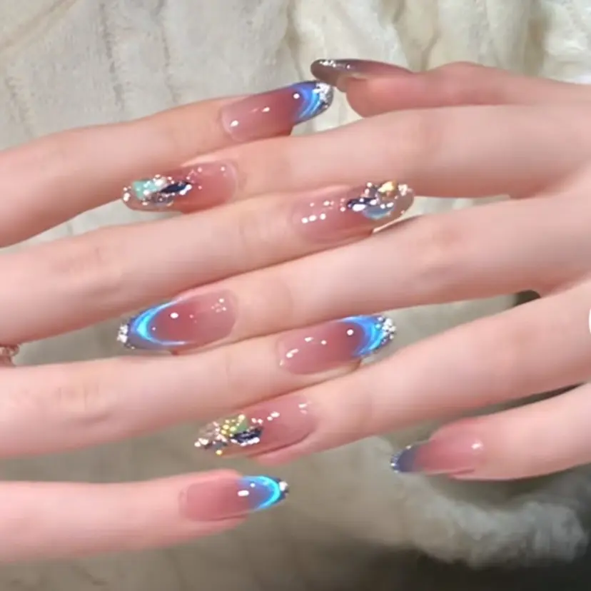 日向 あゆみの掲載