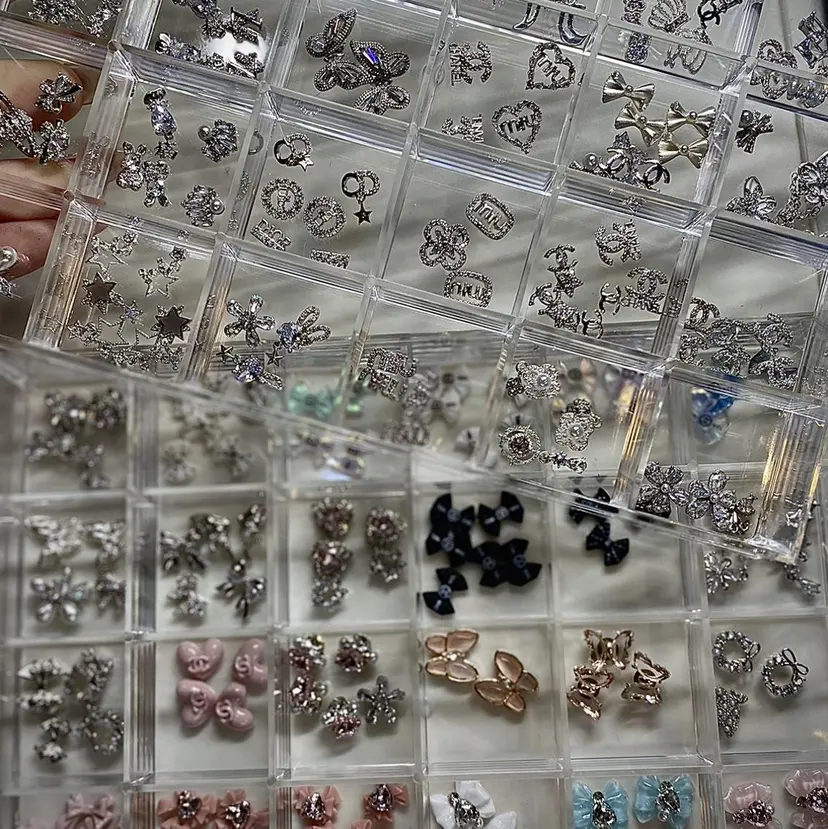 I-nailロング /ワンホン/キラキラの掲載