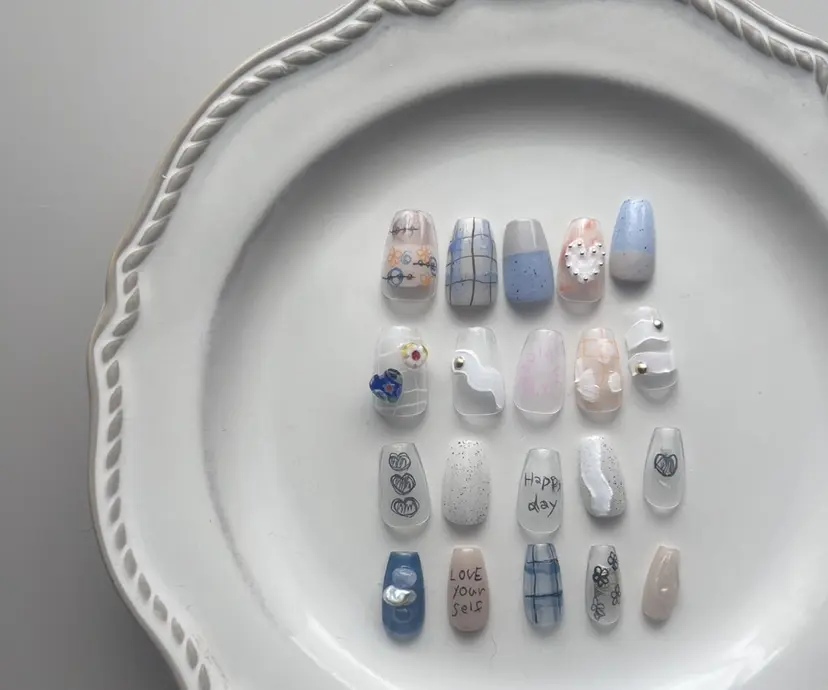 17nail.J ︎︎◝✩junnaの掲載