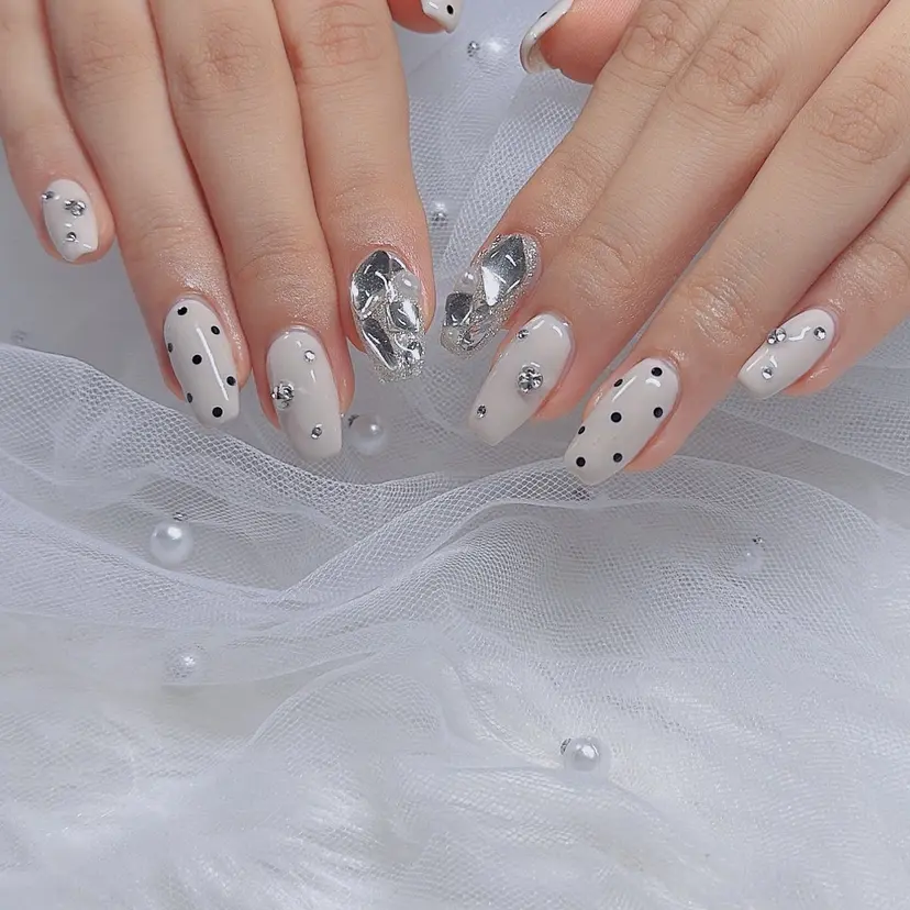 Momo🍑 【パラジェル取扱店】の掲載