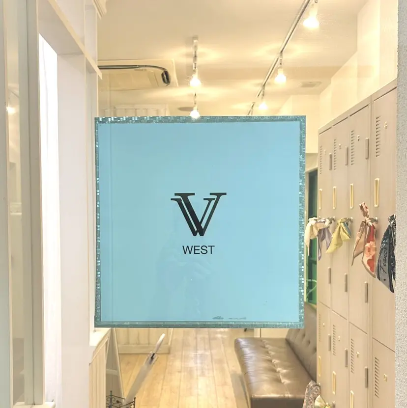 あち⭐️大阪｜ ハイトーン｜レイヤーの掲載