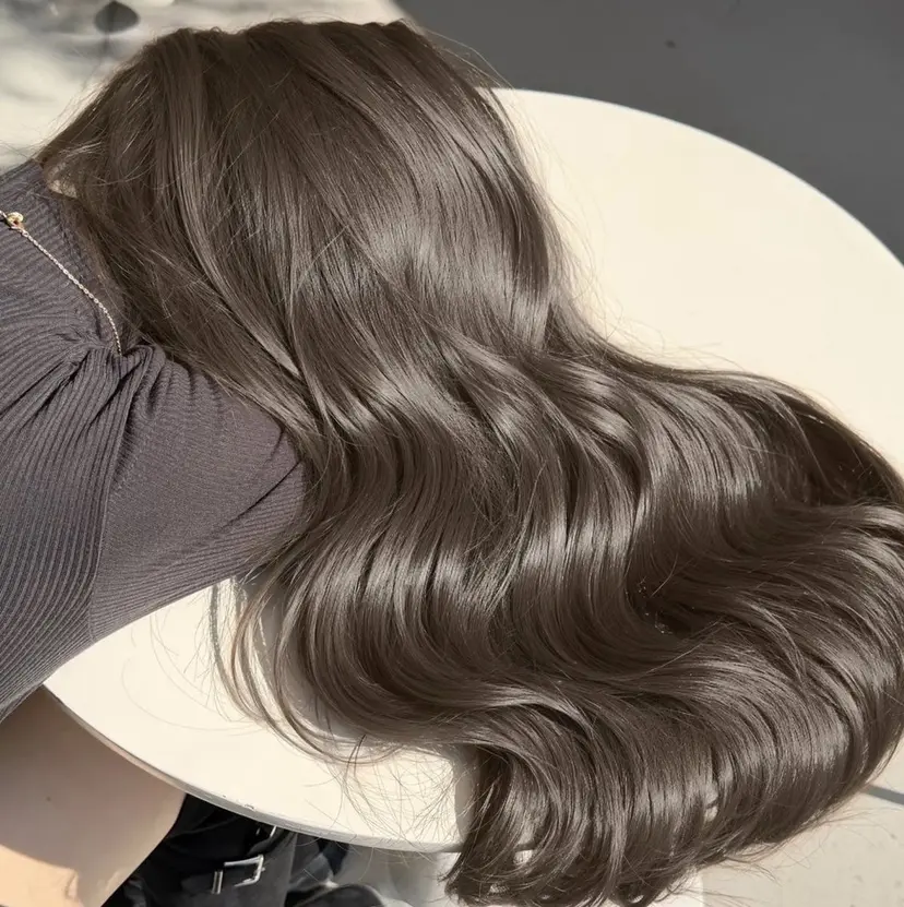 透明感カラー グレージュ/あいの掲載