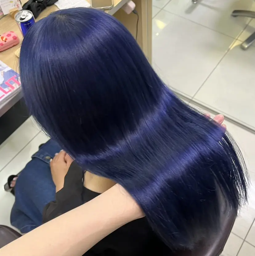 ICHINA🦋寒色 /青髪/艶髪/大船の掲載