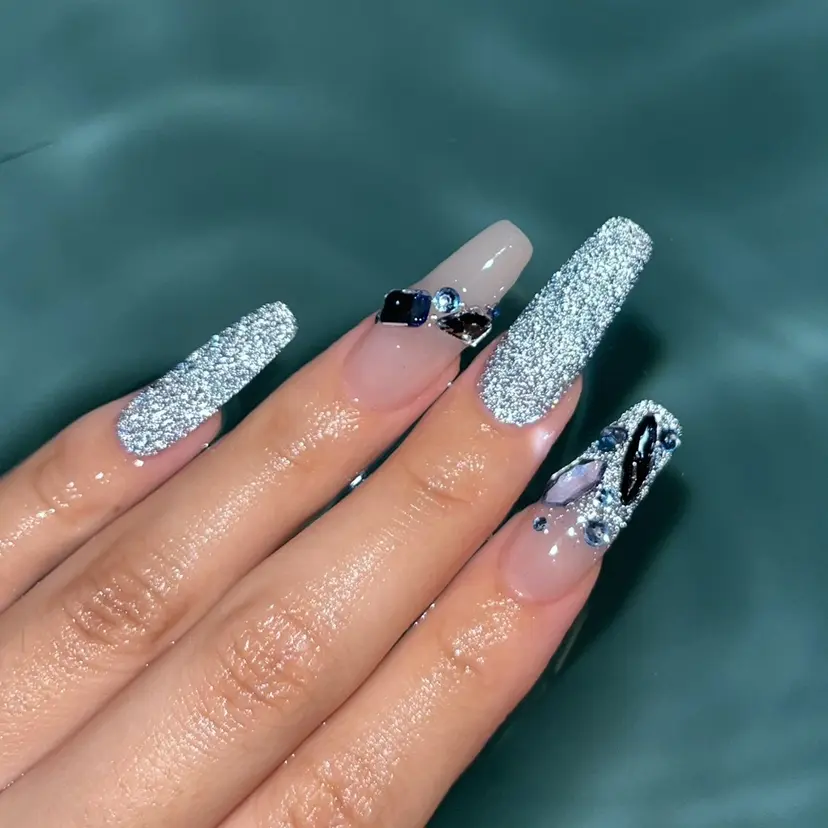 Nuts nail nagisaの掲載