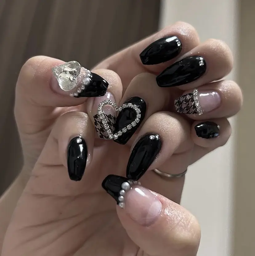 金田 愛実の掲載