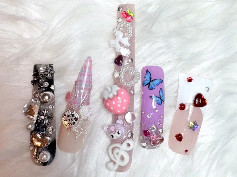 Aulu'bネイル ボディージュエリーの掲載