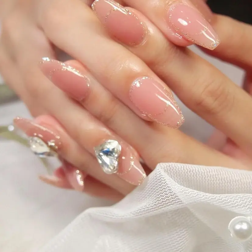 ＲＥＢＥＳＴ nailの掲載