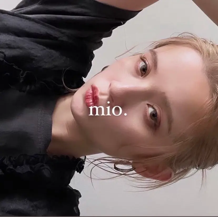 REINA🫧 【mio.の掲載