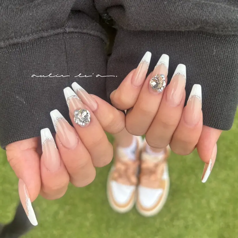 aulir le'a 【ｱｳﾘｰﾚｱ】の掲載