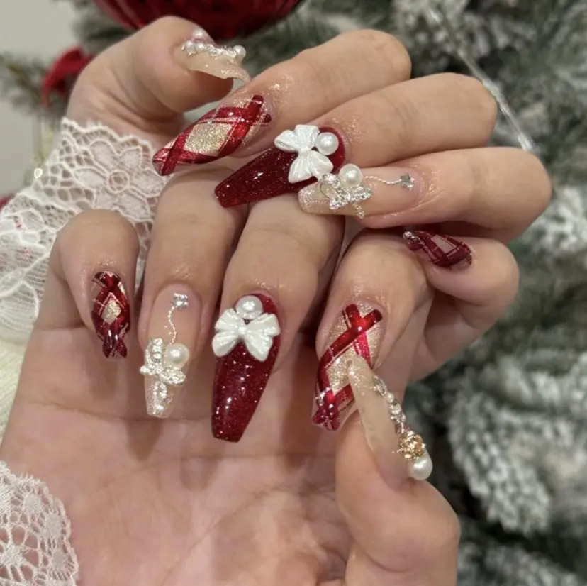 中山 美月の掲載