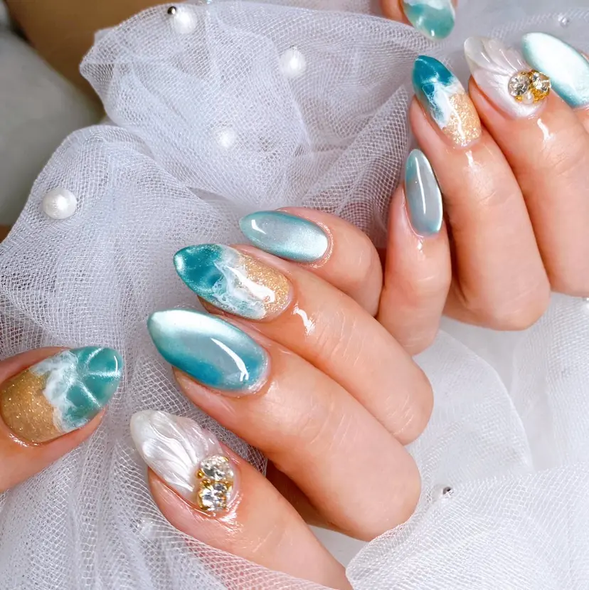 【トロワ ラパン】 Mayaの掲載