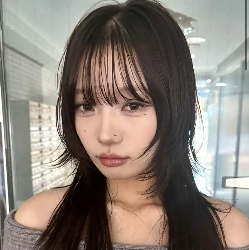 レイヤー／デザイン カット／ヒナノの掲載