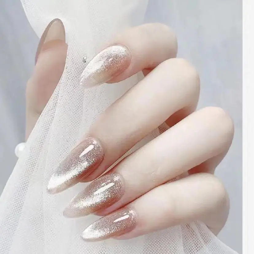 はな💎ネイル ワンホン、長さ出しの掲載