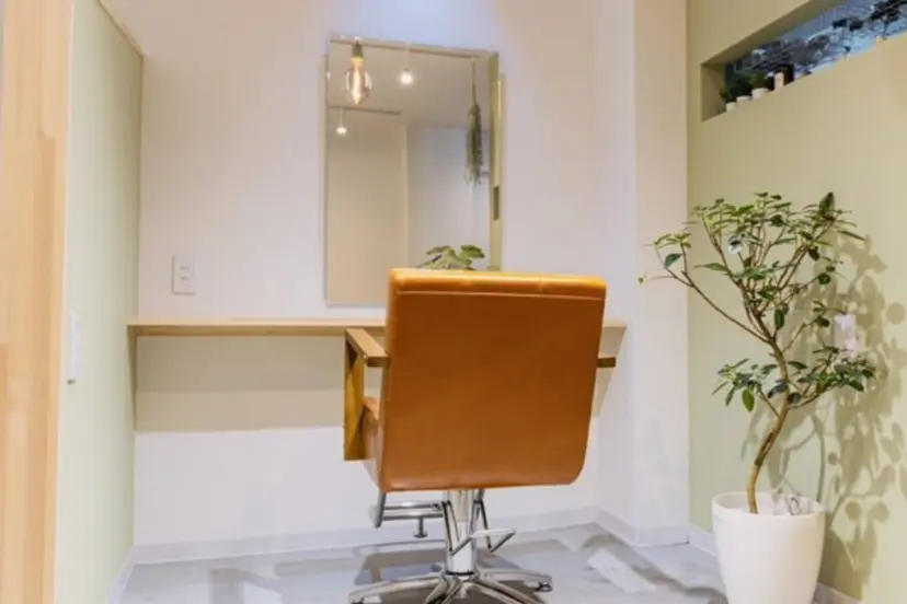 大人上品な白髪ぼかし ☆【TAKASHI】の掲載