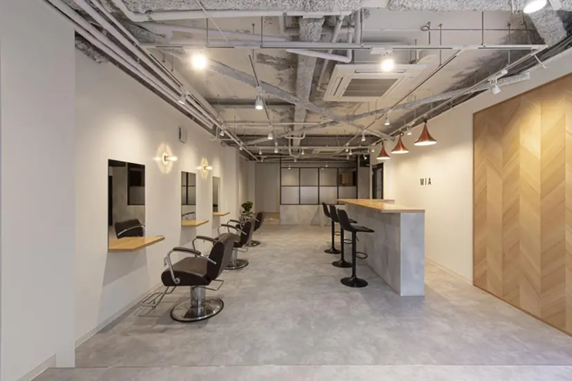 MIA スタイリストの掲載