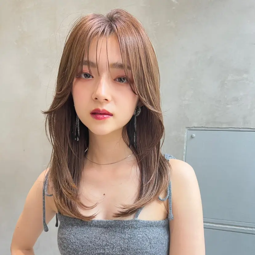 透明感/オリーブ/ グレージュ/YUKAの掲載