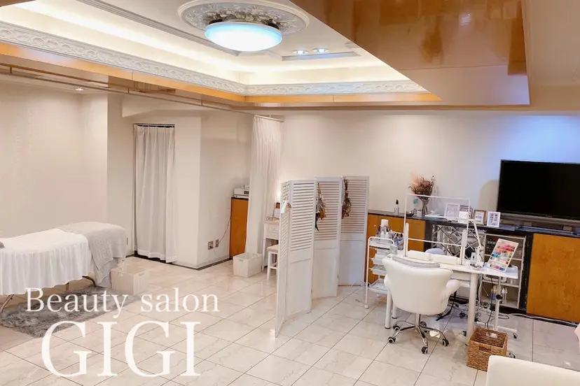 GIGI Hinakoの掲載