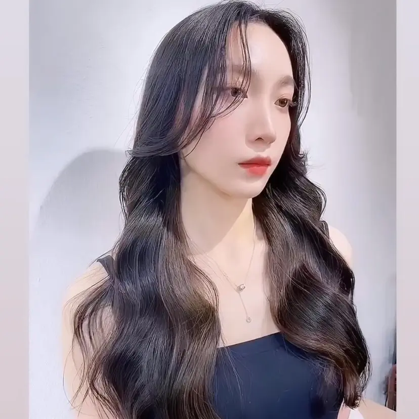 韓×中くびれヘア💋 髪質改善宇塚元哉💓の掲載