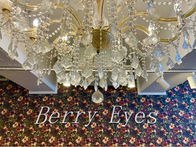 Berryeyes 町田店🤍の掲載