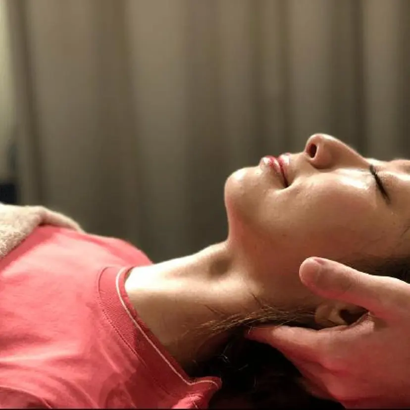 🌈 肩こり矯正🙌 イズクラ 🌈の掲載