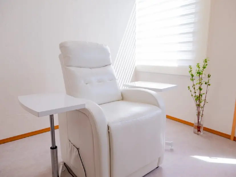 【現金払いのみ】 Uru(うる)の掲載