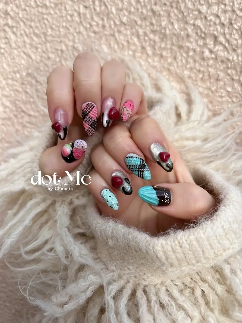 小西 麻紀の掲載