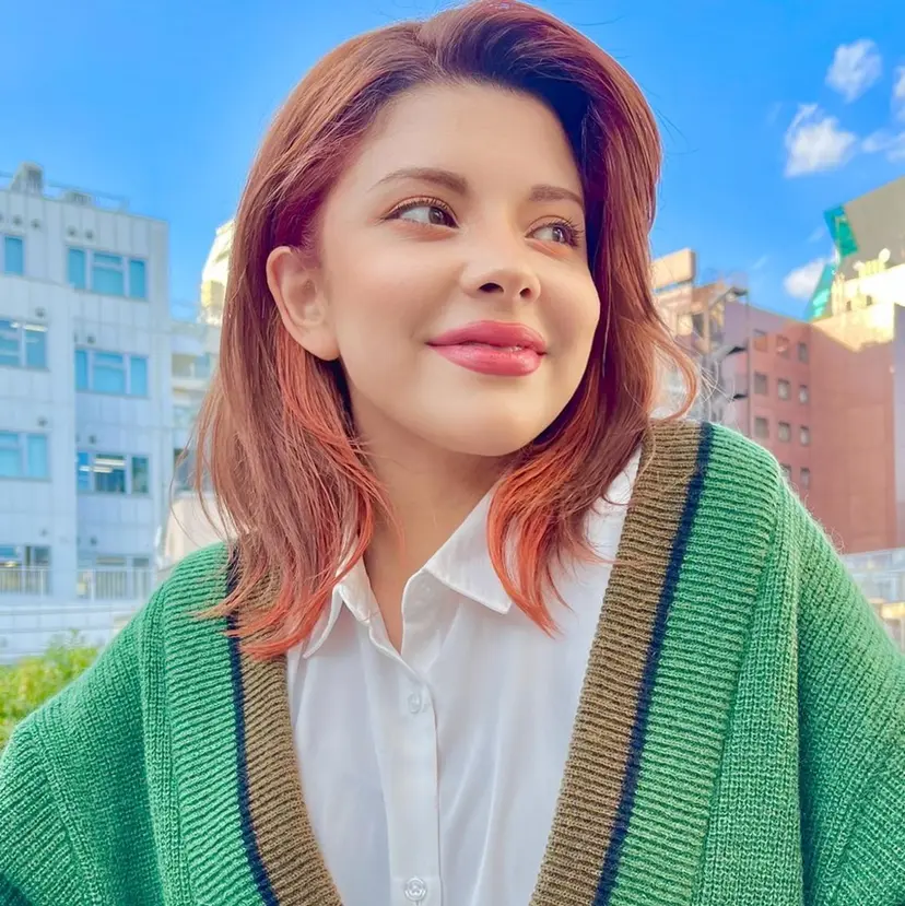 もにか🌞原宿/渋谷 🌝ブリーチカラーの掲載